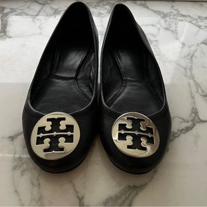 Black/Silver Tory Burch Flat
